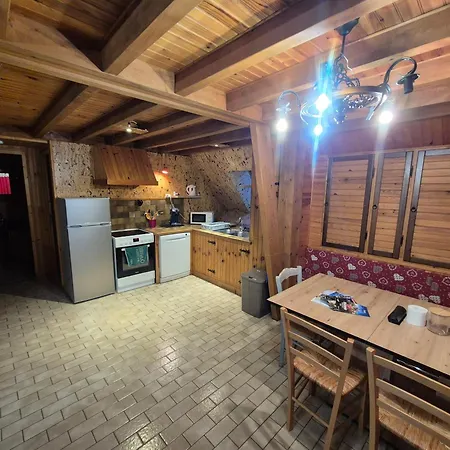 Les Cimes Etoilees Chalet *